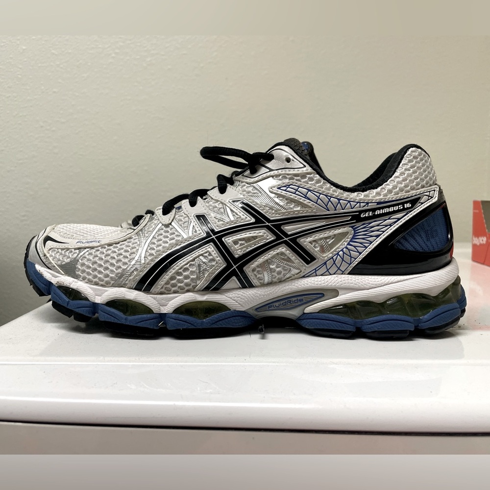 Asics Gel Nimbus 16 T435N Men’s Size 9 White Black Blue Running Shoes 1130 NYC